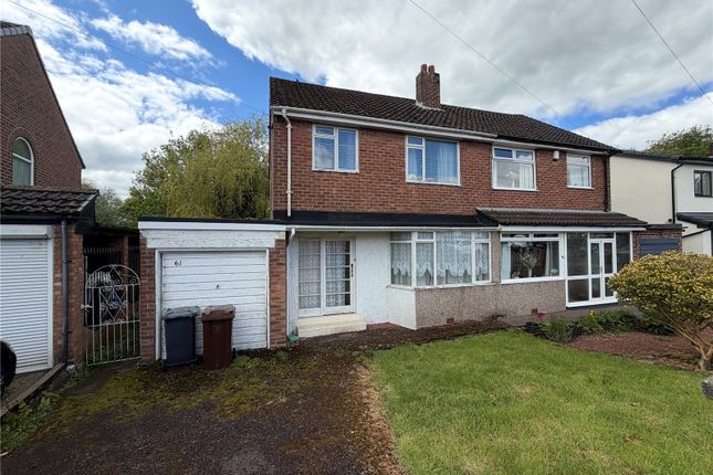 3 bed property, in Bankhouse Road, £200,000