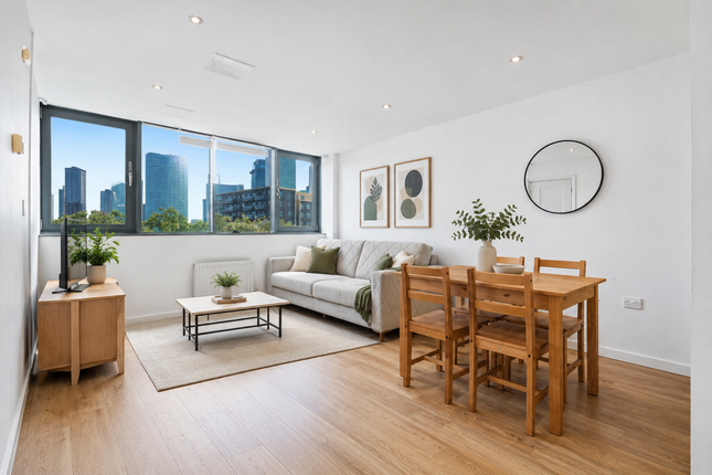 2 bed property, in East India Dock Road, £300,000