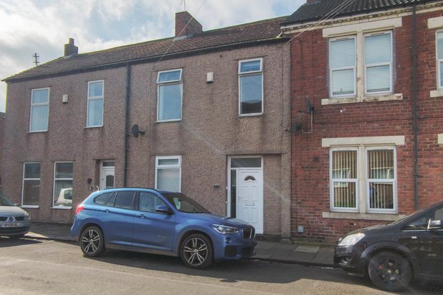 3 bed property, in Croft Road, £84,500