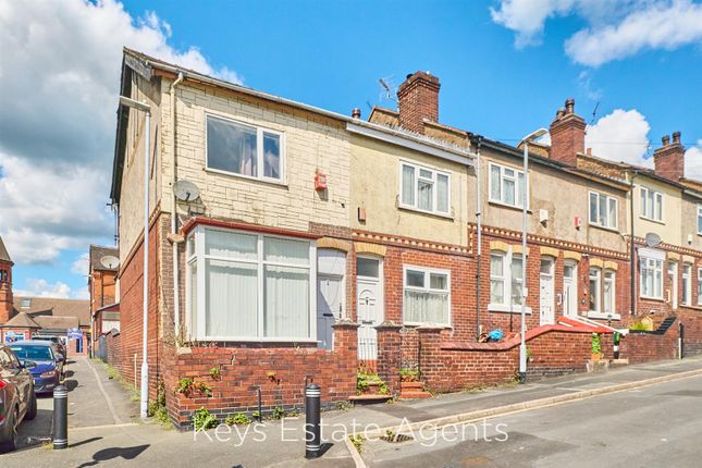 2 bed property, in Jackfield Street, £80,000