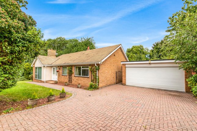 3 bed property, in Stoke Gardens, £430,000