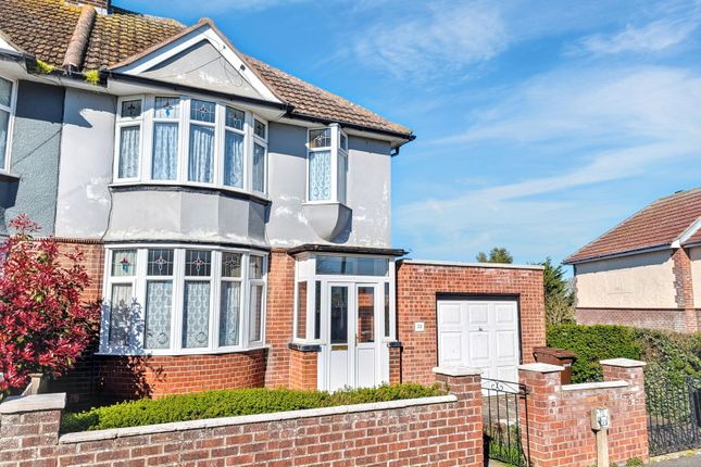 3 bed property, in Shaftesbury Avenue, £230,000