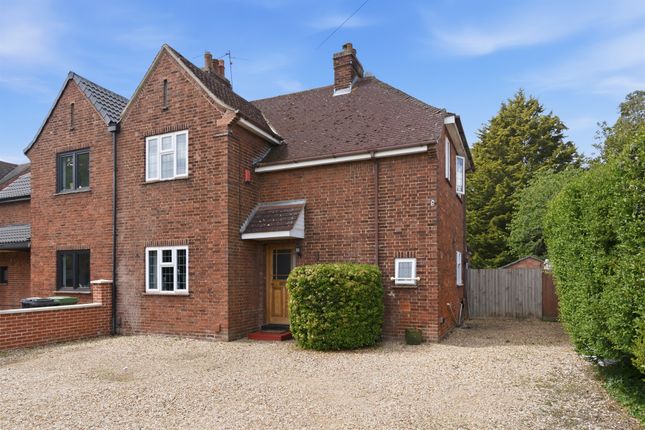 3 bed property, in Westwood Park Road, £425,000