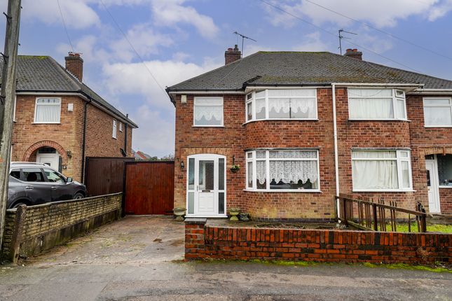 3 bed property, in Farleigh Avenue, £240,000