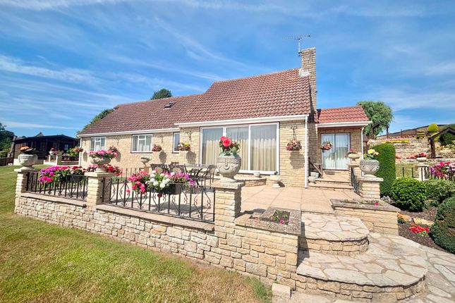 4 bed property, in Wayley Ridge, £715,000