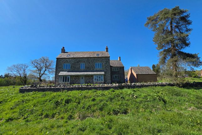 5 bed property, in Markfield Road, £1,250,000