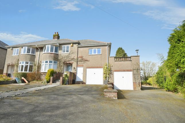 4 bed property, in Macclesfield Old Road, £399,999