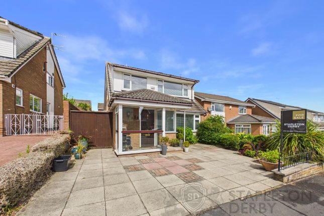 4 bed property, in Manor Avenue, £450,000