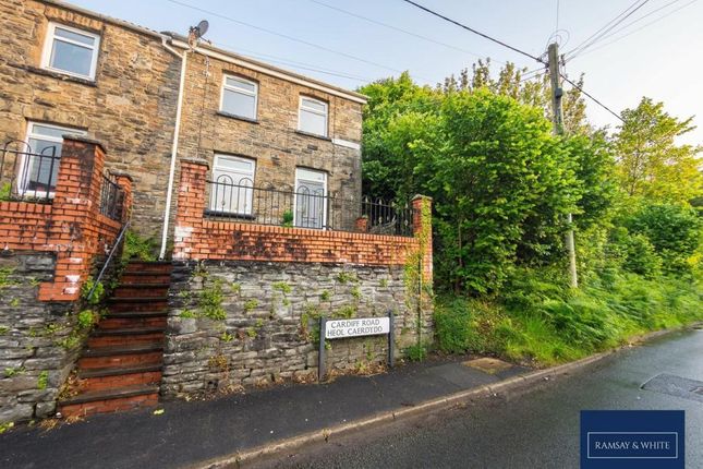 2 bed property, in Cardiff Road, £130,000
