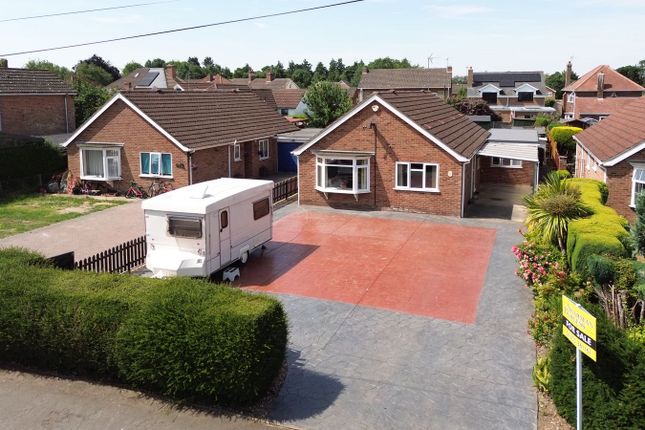 2 bed property, in Penny Gardens, £245,000