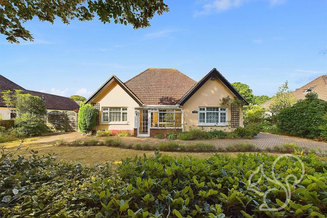 3 bed property, in Seaview Avenue, £600,000