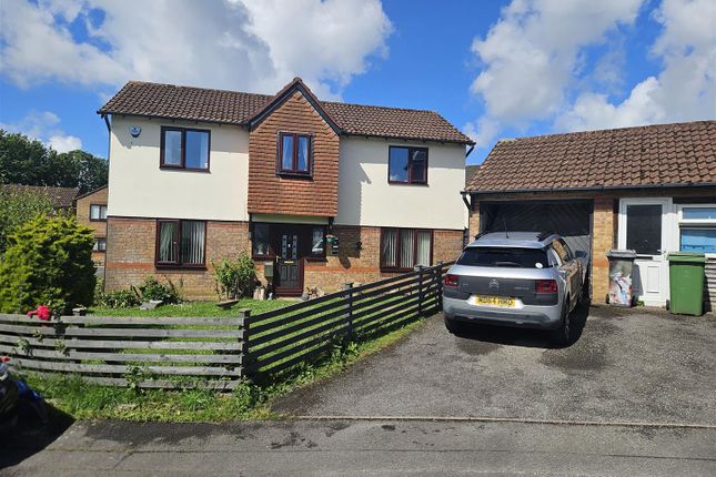 4 bed property, in Meirwen Drive, £339,950