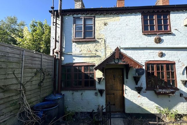 1 bed property, in 6 Mill Hill, £25,000