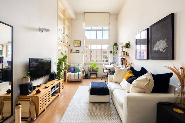 2 bed property, in Bow Quarter, £400,000