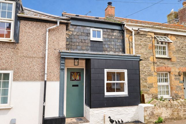 1 bed property, in Church Street, £175,000