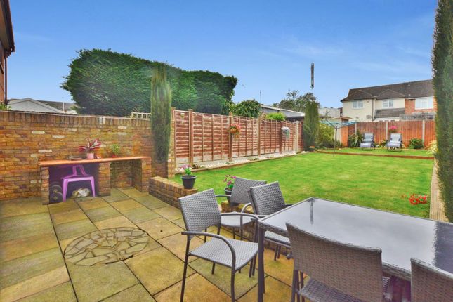 3 bed property, in Broad Oak, £550,000