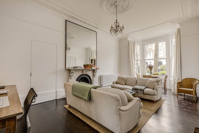 2 bed property, in Gauden Road, £600,000