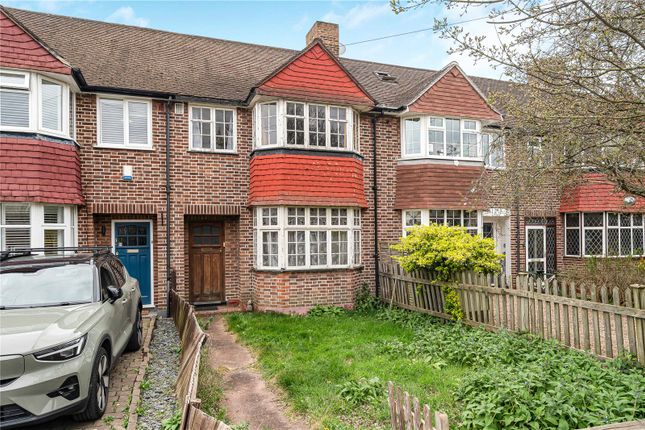 3 bed property, in Selkirk Road, £550,000