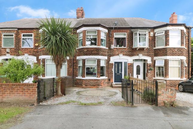 3 bed property, in Beverley Road, £189,950