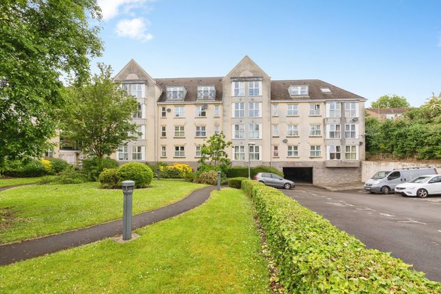 2 bed property, in Fishponds Road, £135,000