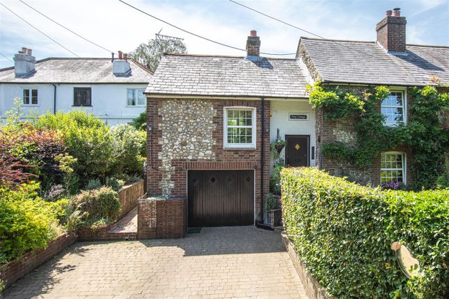 2 bed property, in Cudham Lane South, £575,000