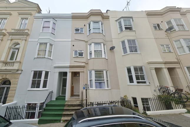 4 bed property, in 5 Lansdowne Street, £775,000