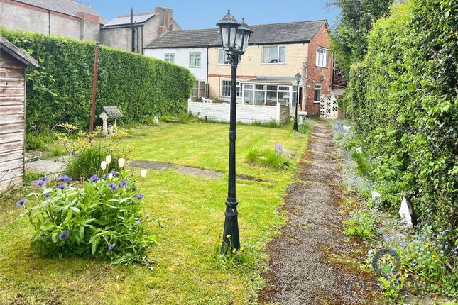 2 bed property, in Heanor Road, £125,000