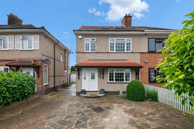 4 bed property, in Dorset Avenue, £650,000