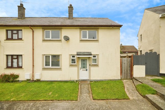 3 bed property, in Trem Cymyran, £120,000