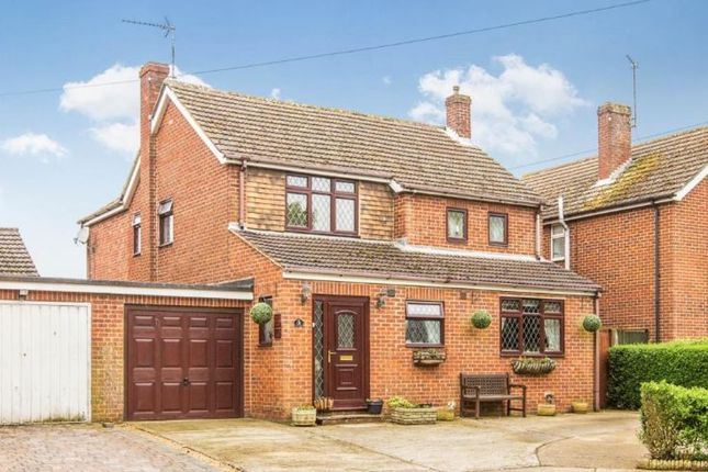 4 bed property, in Laburnum Grove, £450,000