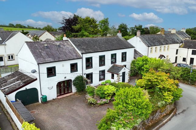 5 bed property, in Tallentire, £500,000