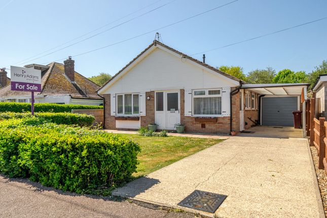 2 bed property, in Manor Lane, £350,000