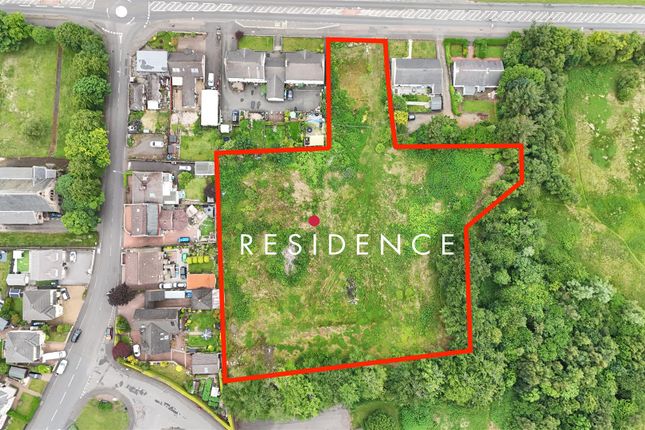 Studio, in Edinburgh Road, £300,000