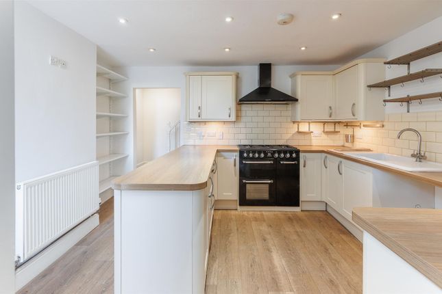 4 bed property, in Beckford Road, £355,000