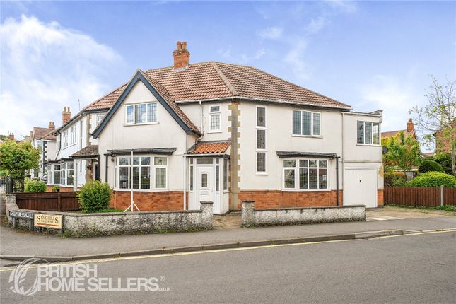 5 bed property, in Drummond Road, £240,000