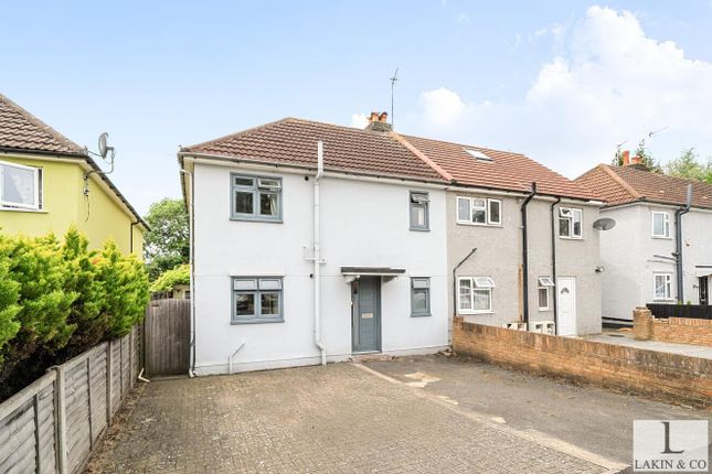 4 bed property, in Nursery Waye, £600,000