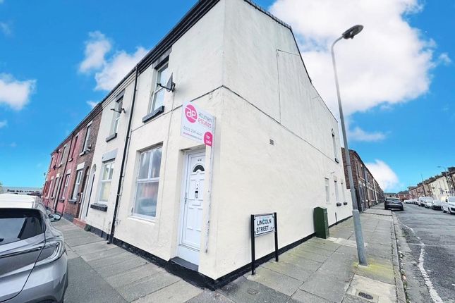 3 bed property, in Lyon Street, £120,000