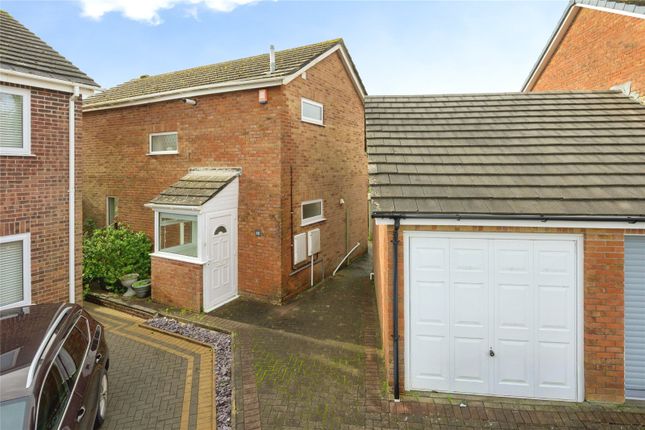3 bed property, in Borough Park, £270,000
