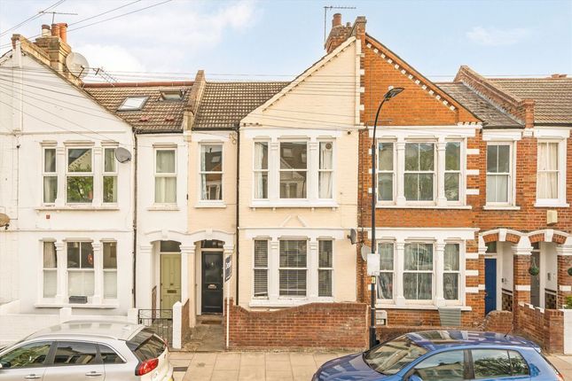 2 bed property, in Tynemouth Street, £525,000