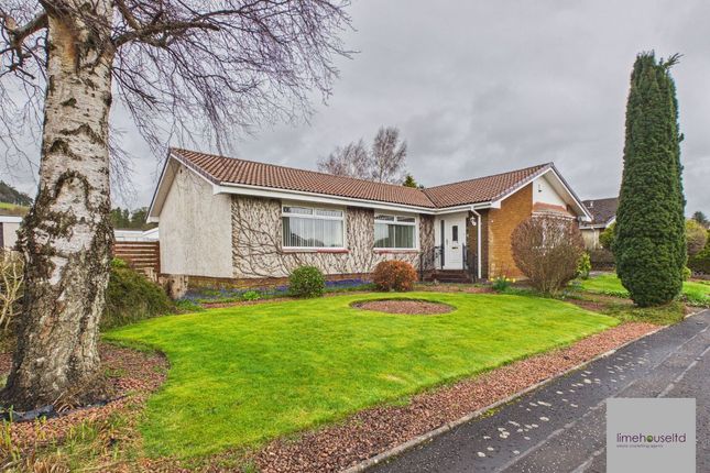 4 bed property, in Cardon Drive, £370,000