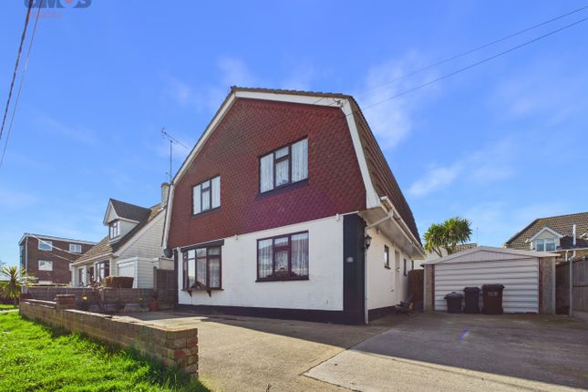5 bed property, in Aalten Avenue, £400,000