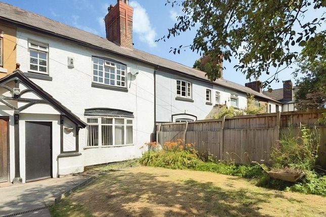 2 bed property, in Garden Cottages Eaton Road, £230,000