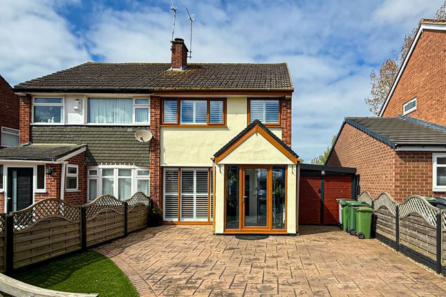 3 bed property, in Tarporley Close, £270,000