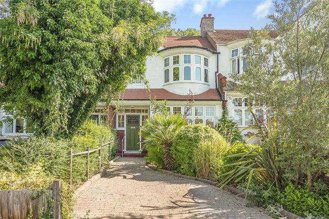 3 bed property, in Court Lane, £1,400,000