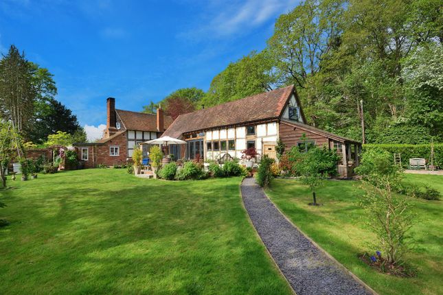 4 bed property, in Pixley, £895,000