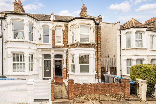 2 bed property, in Wakeman Road, £550,000