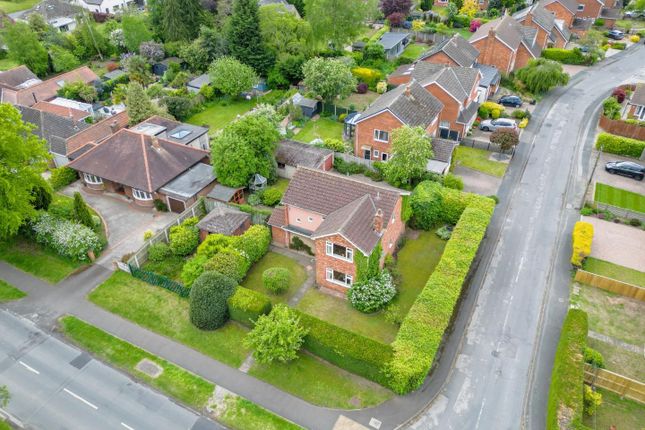 3 bed property, in Millfield Lane, £550,000