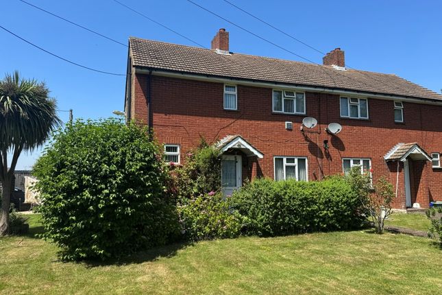 3 bed property, in 2 Cherry Cottages, £180,000