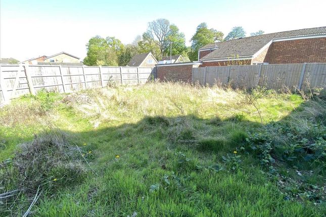 Studio, in Building Plot, £85,000