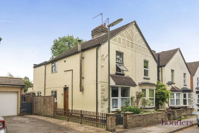 3 bed property, in Ongar Road, £425,000